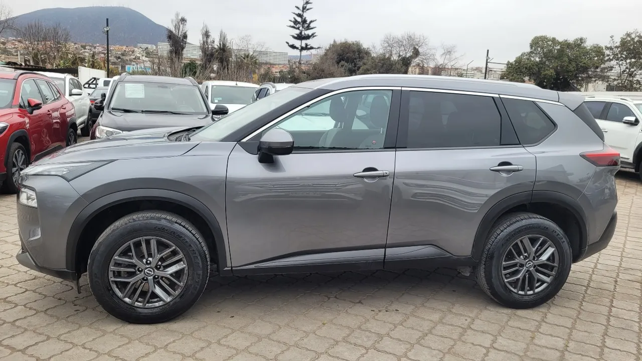 Nissan Xtrail 4X2 7P Cvt2.5 Full Aut. — foto 2 de 15