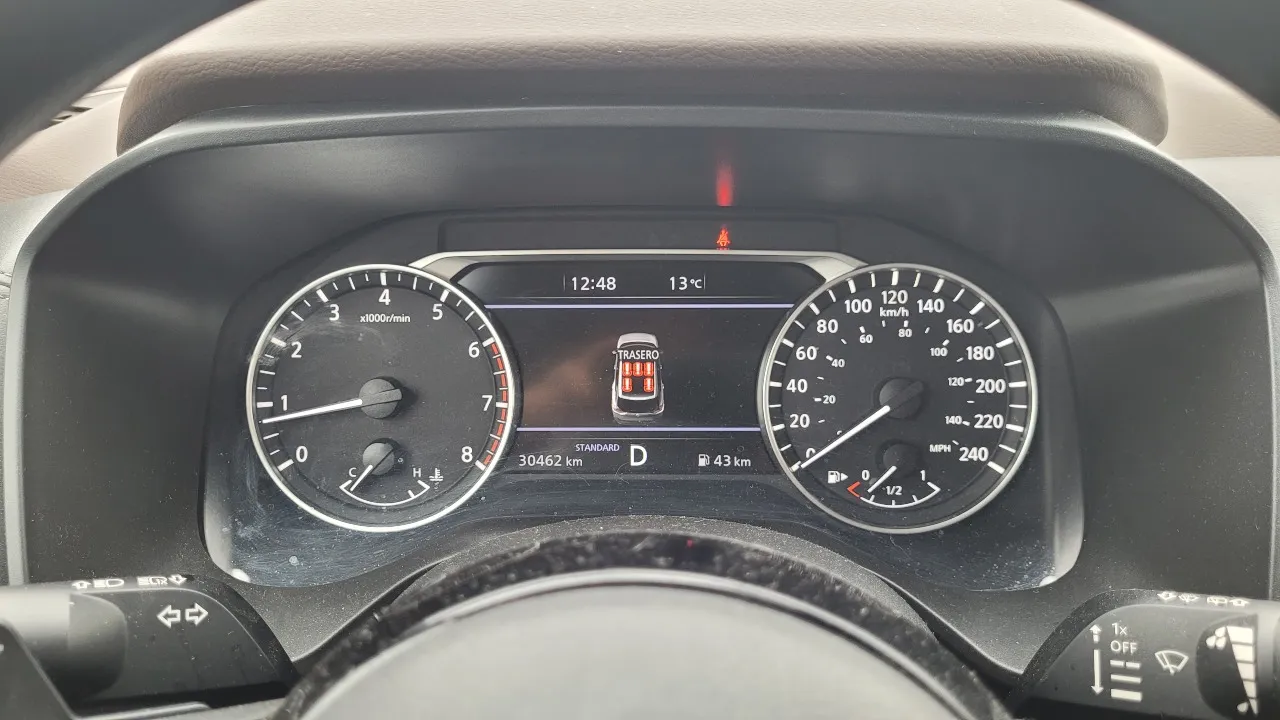 Nissan Xtrail 4X2 7P Cvt2.5 Full Aut. — foto 9 de 15