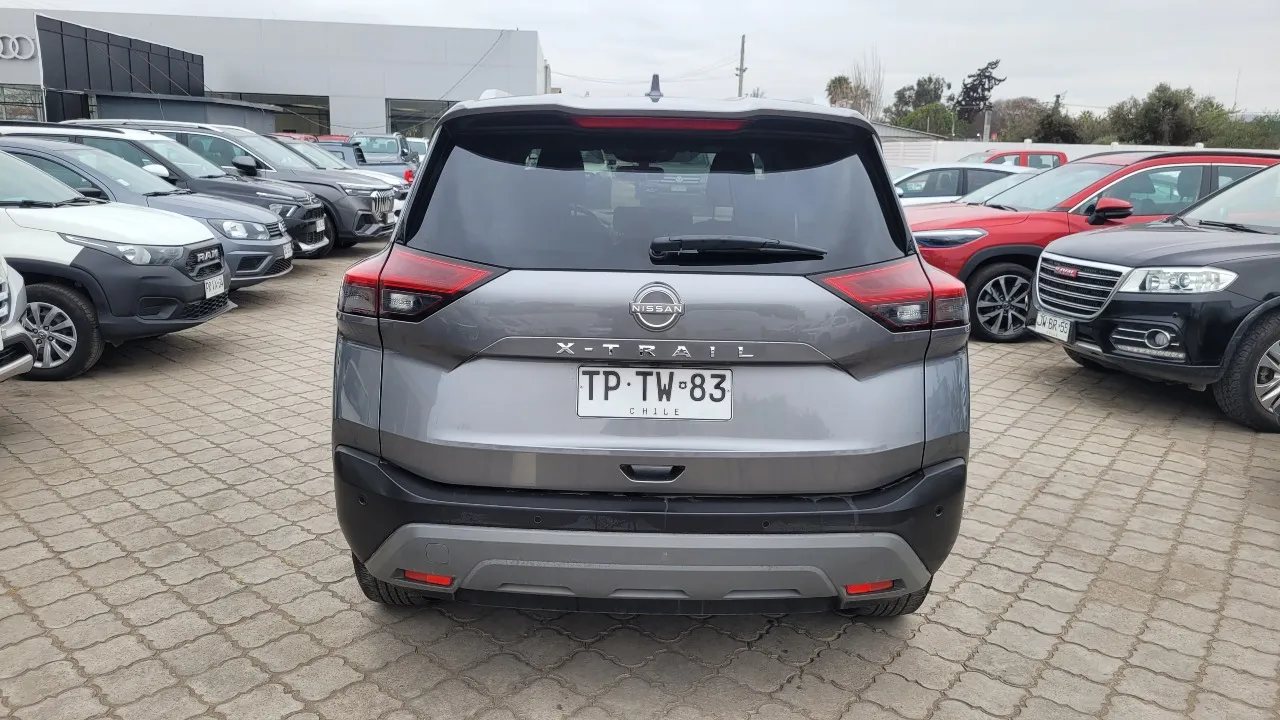 Nissan Xtrail 4X2 7P Cvt2.5 Full Aut. — foto 8 de 15