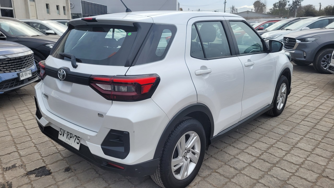Toyota Raize Cvt1.2 Full Aut. — foto 4 de 15