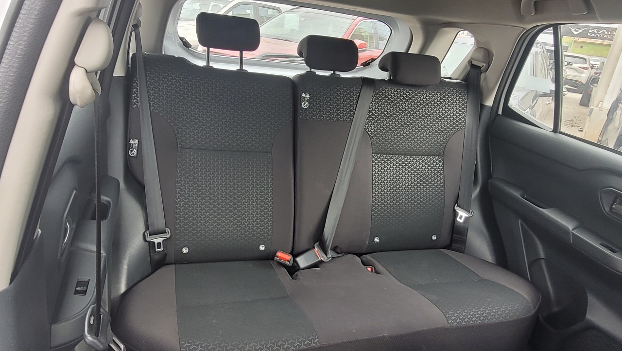 Toyota Raize Cvt1.2 Full Aut. — foto 14 de 15