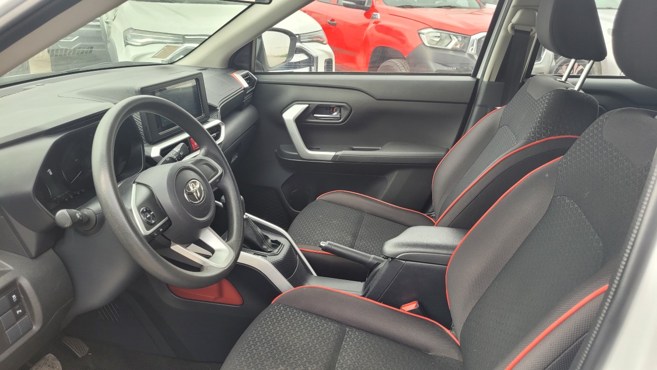 Toyota Raize Cvt1.2 Full Aut. — foto 15 de 15