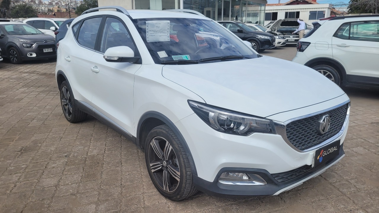 MG Zs 5P 1.5 Full Mec. — foto 3 de 15