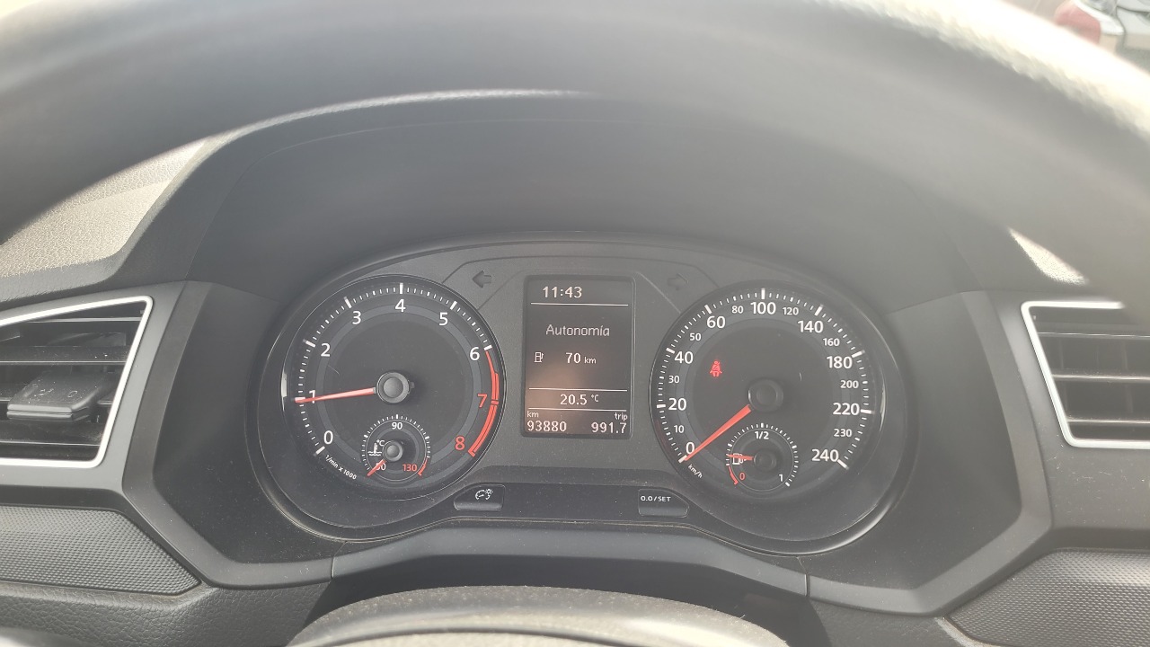 Volkswagen Saveiro D Cab1.6 Full Mec. — foto 9 de 15