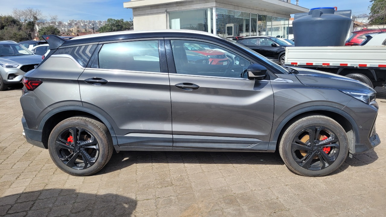 Geely Coolray 4X2 1.5 Full Aut. — foto 7 de 16