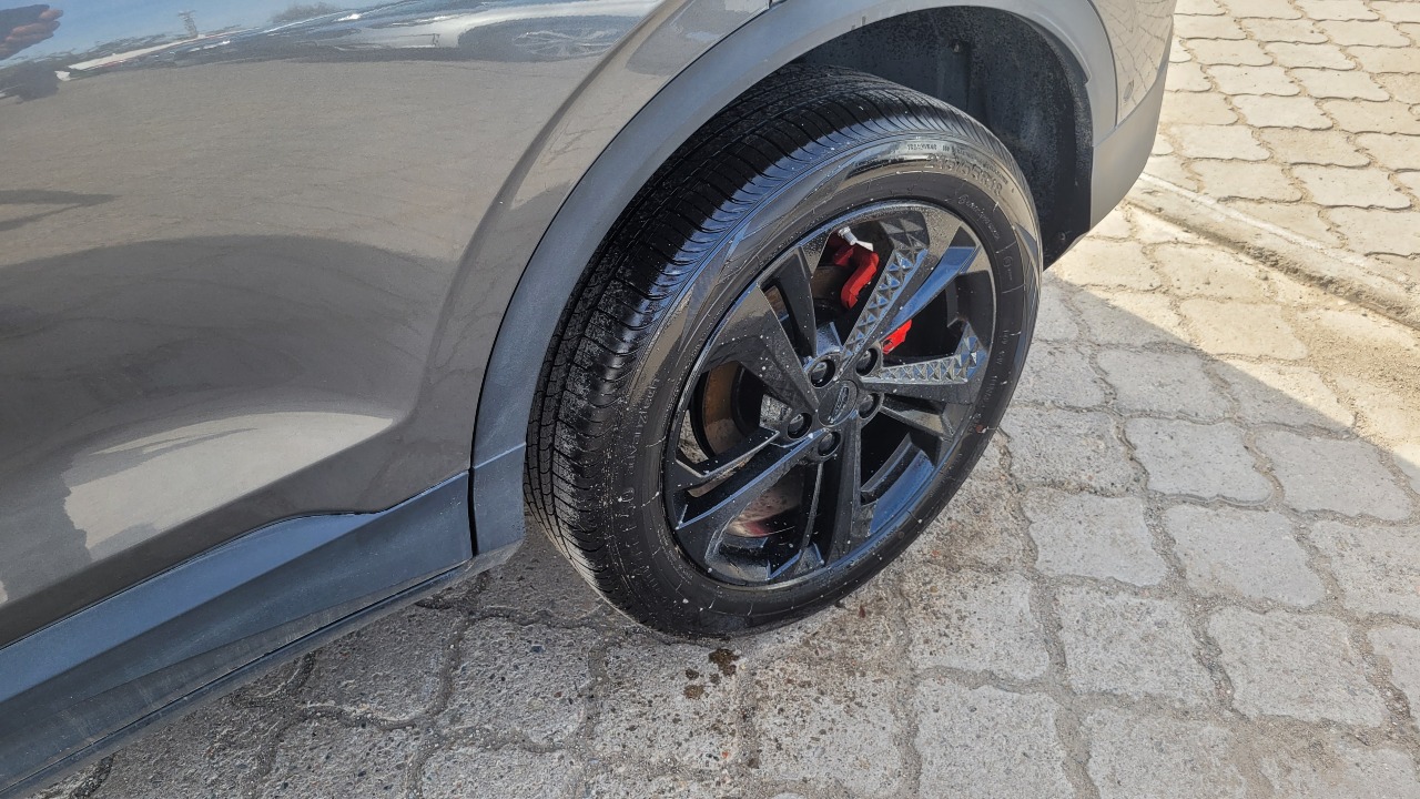 Geely Coolray 4X2 1.5 Full Aut. — foto 10 de 16