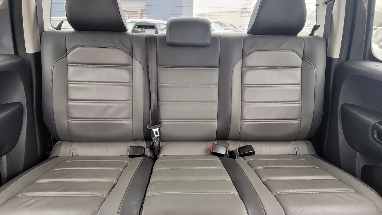 Volkswagen Amarok Highline 4X4 Full Aut. — foto 12 de 16