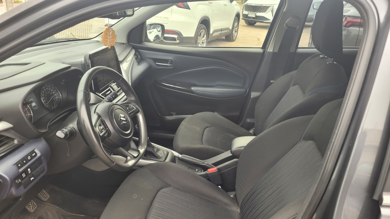 Suzuki Baleno 4X2 1.5 Full Mec. — foto 11 de 15