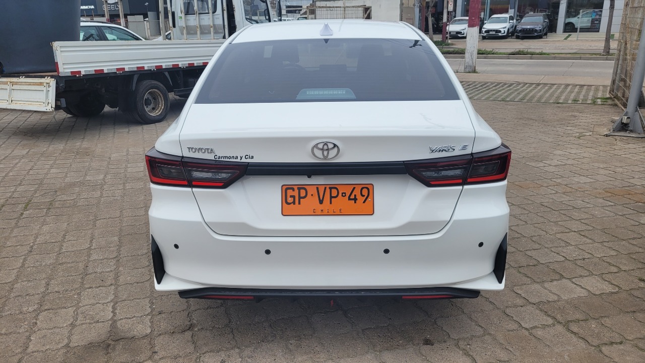 Toyota Yaris Sd1.5 Full Mec. — foto 15 de 15