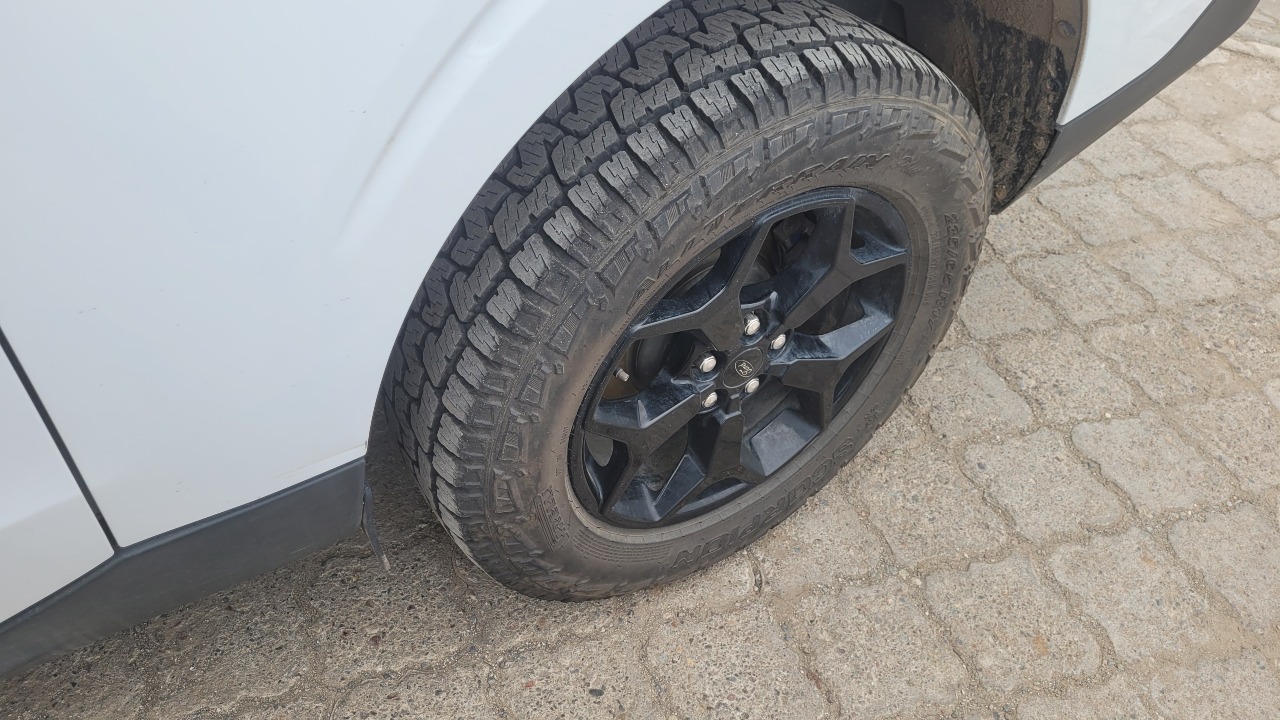 Ford Maverick Lariat 4X4 Full Aut. — foto 15 de 15