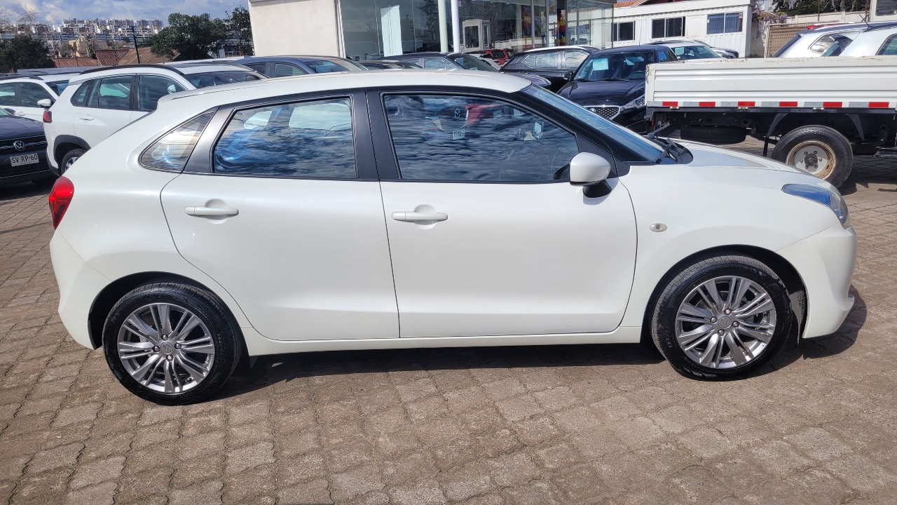 Suzuki Baleno Hb1.4 Full Aut. — foto 8 de 15