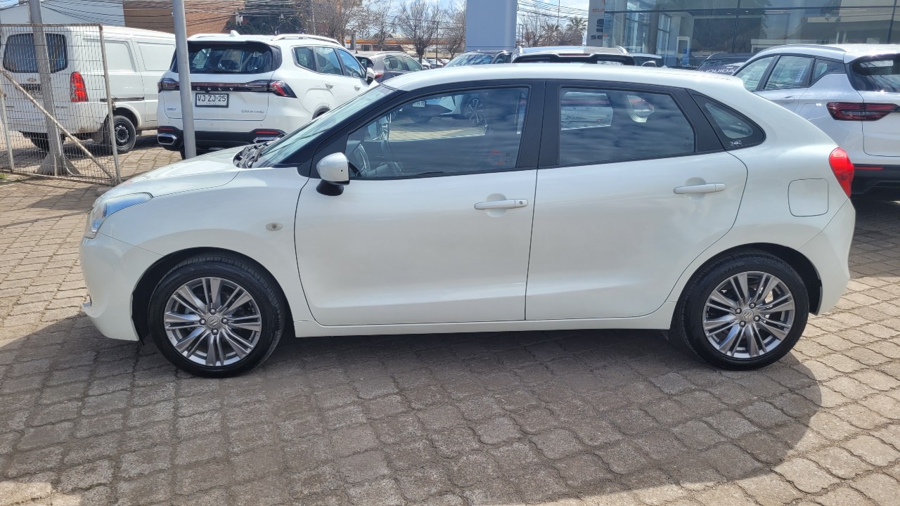 Suzuki Baleno Hb1.4 Full Aut. — foto 15 de 15