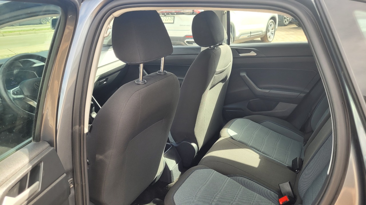 Volkswagen Nivus Tsi1.0 T Full Mec. — foto 13 de 15