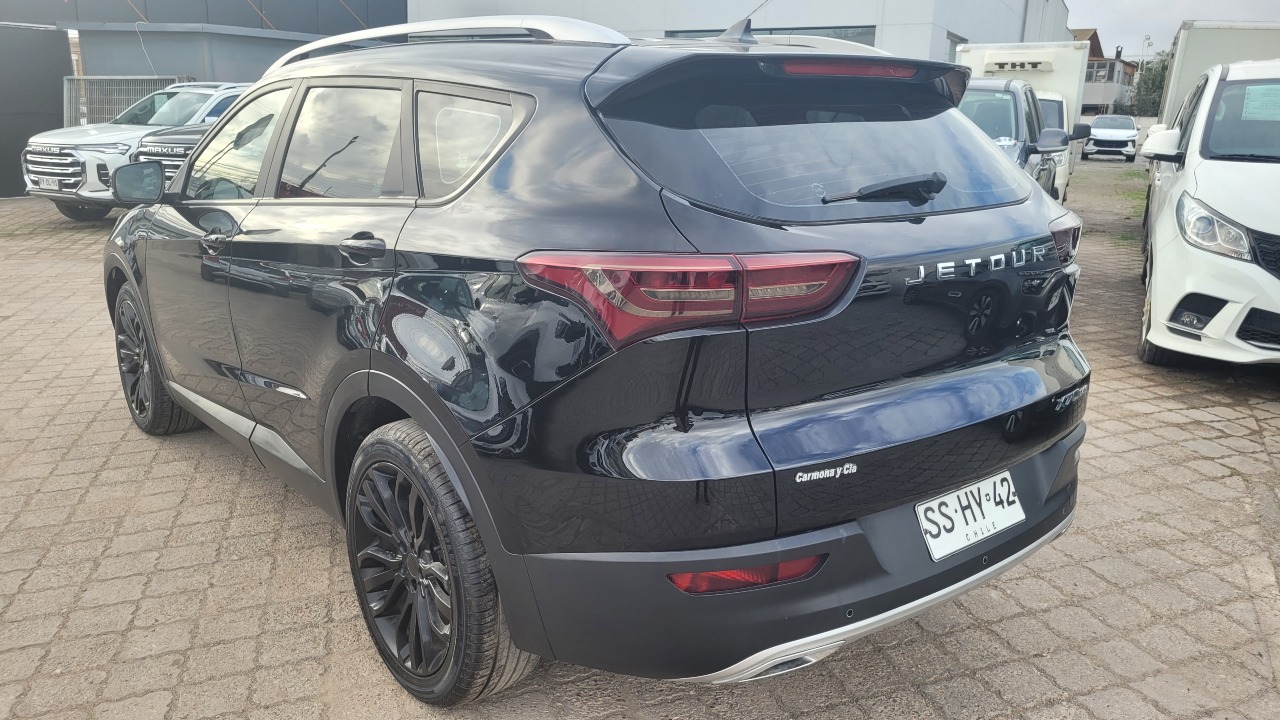 Jetour X70 1.5 Full Aut. — foto 5 de 15