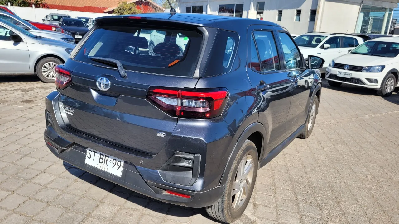 Toyota Raize Cvt1.2 Full Aut. — foto 6 de 15