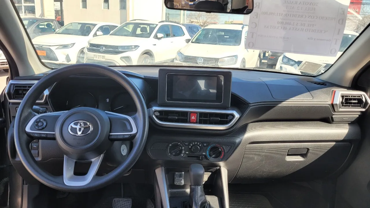 Toyota Raize Cvt1.2 Full Aut. — foto 12 de 15