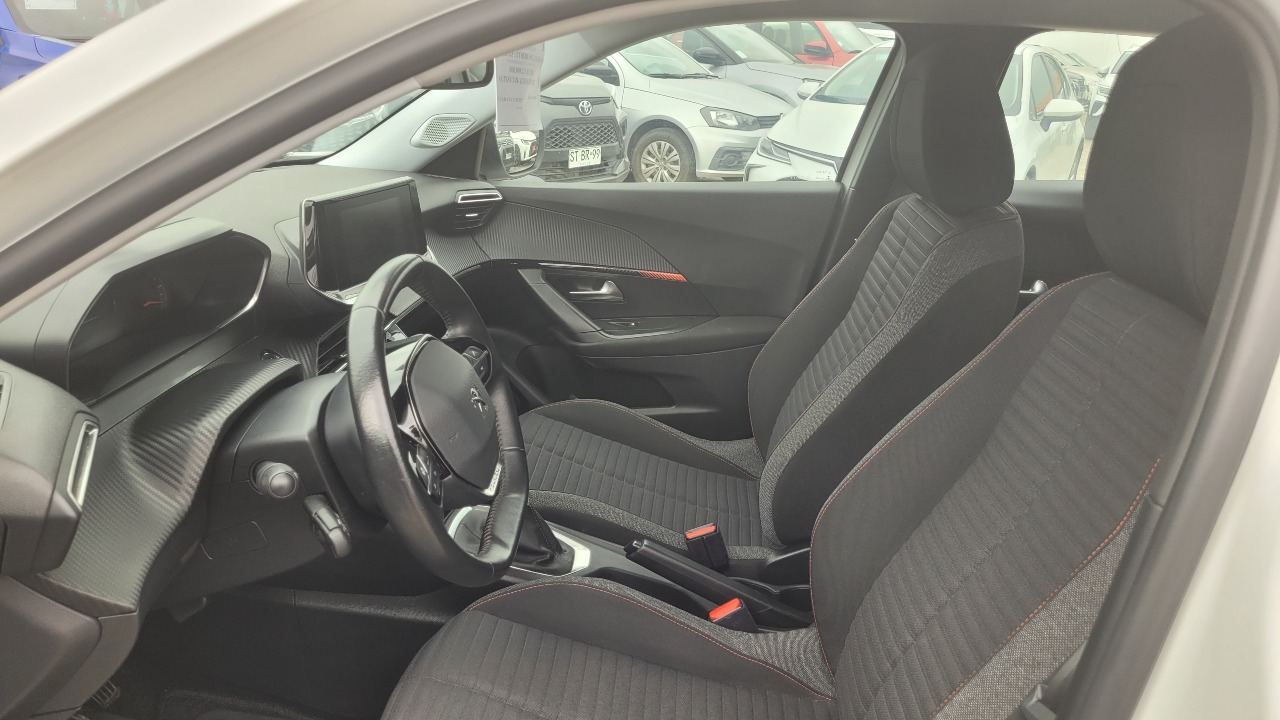 Peugeot 2008 Active 1.2 Full Mec. — foto 14 de 15