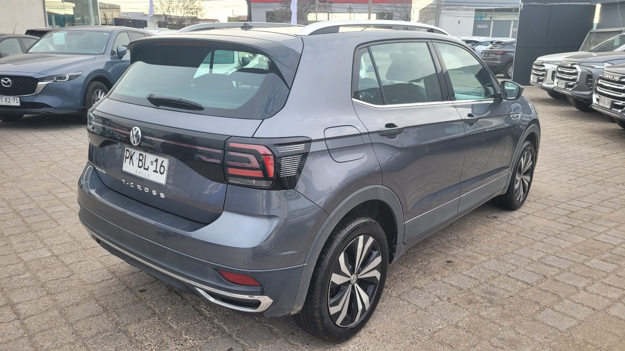 Volkswagen T Cross Highline 1.6 Full Aut. — foto 7 de 15