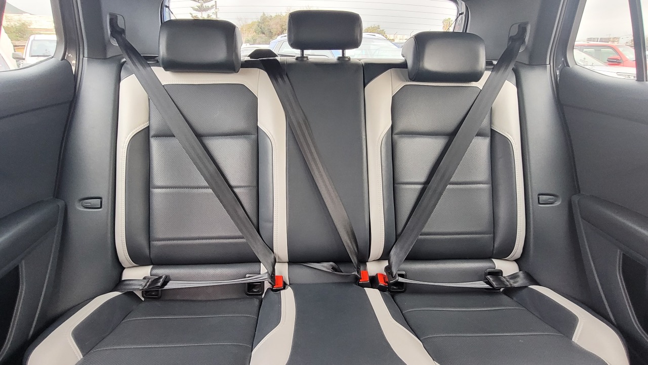 Volkswagen T Cross Highline 1.6 Full Aut. — foto 10 de 15
