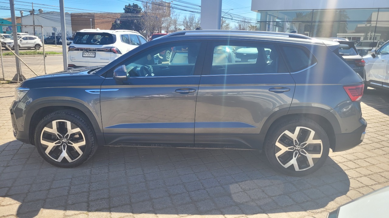 Volkswagen Taos Tsi 4X2 1.4 Full Aut. — foto 5 de 16