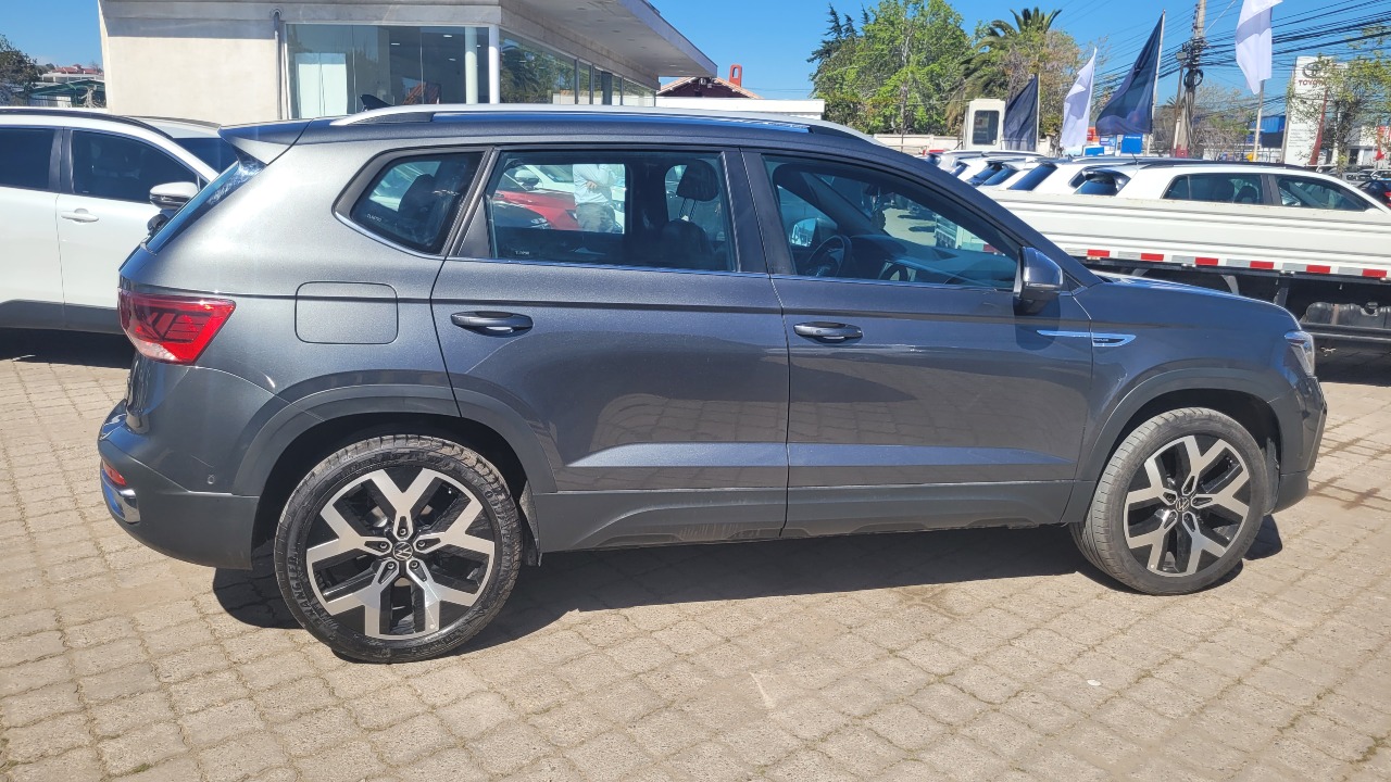 Volkswagen Taos Tsi 4X2 1.4 Full Aut. — foto 7 de 16