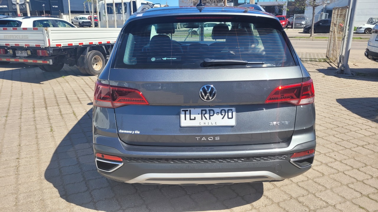 Volkswagen Taos Tsi 4X2 1.4 Full Aut. — foto 15 de 16