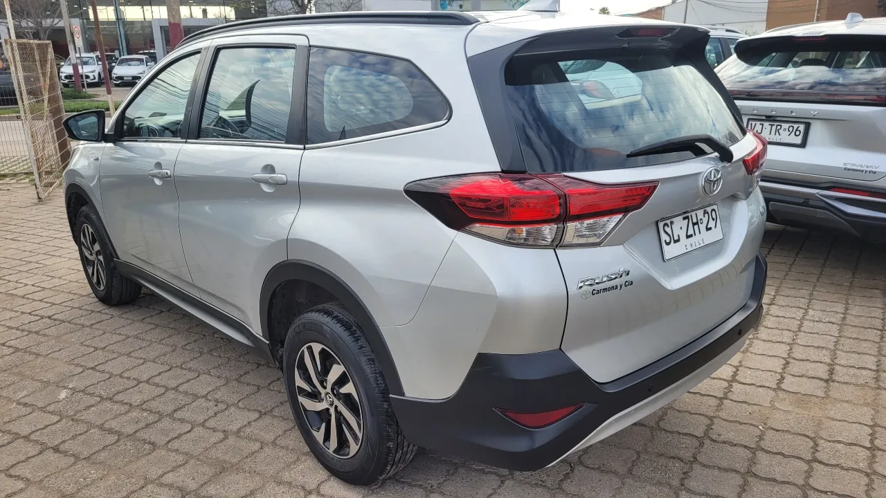 Toyota Rush Xli1.5 Full Mec. — foto 4 de 14
