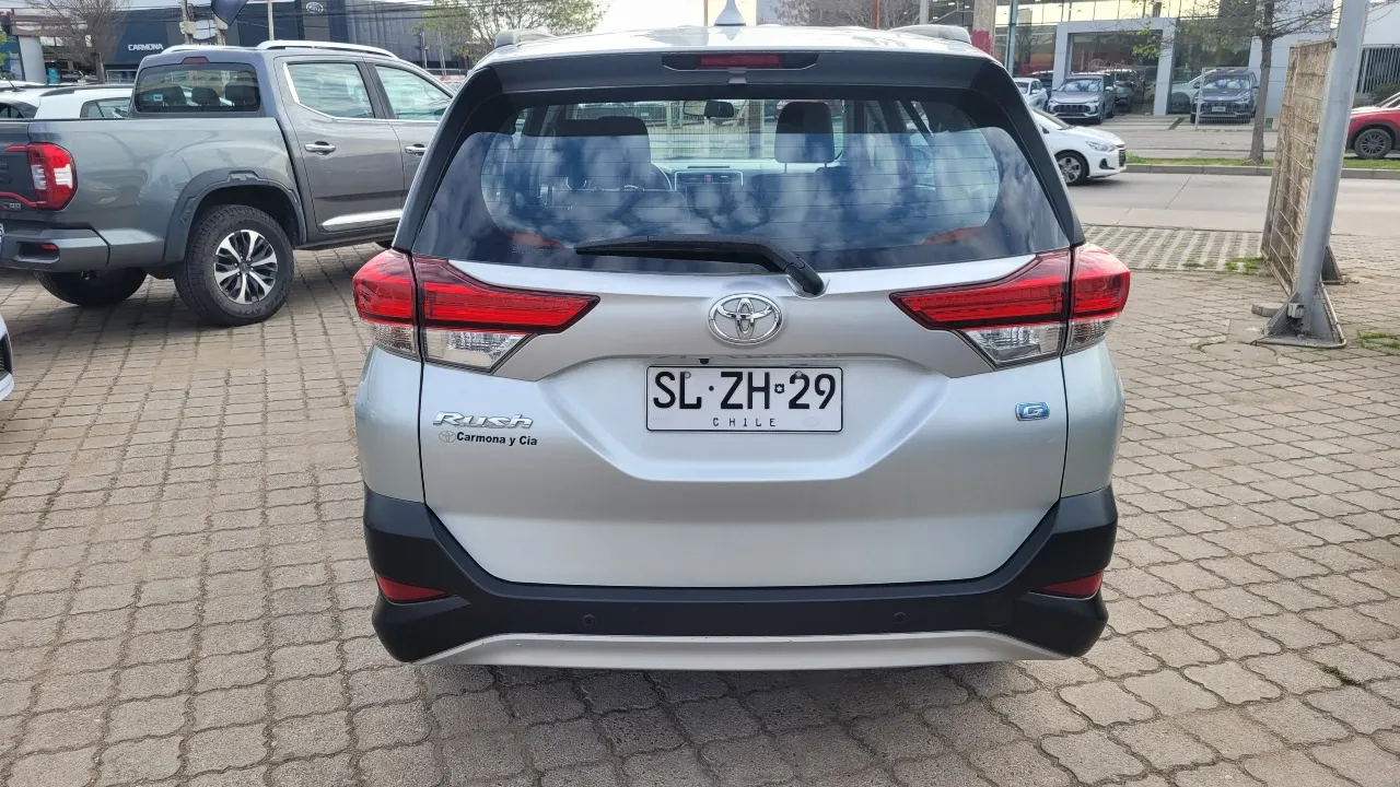 Toyota Rush Xli1.5 Full Mec. — foto 5 de 14