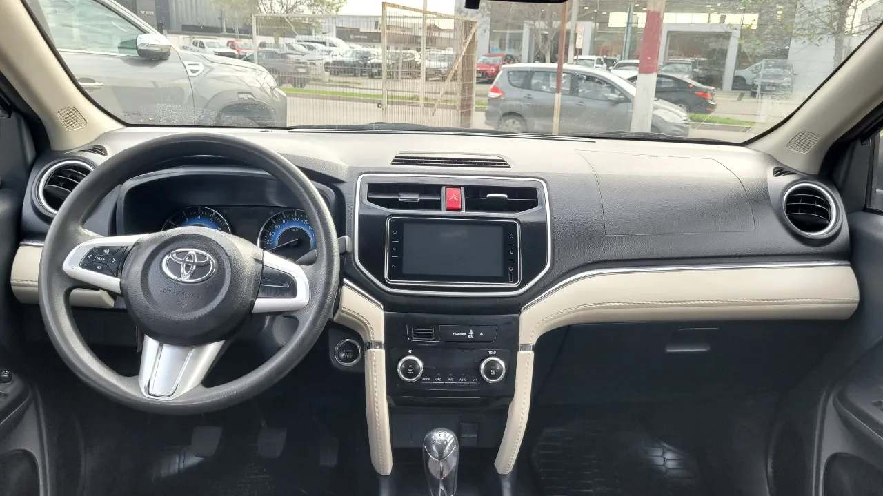 Toyota Rush Xli1.5 Full Mec. — foto 13 de 14