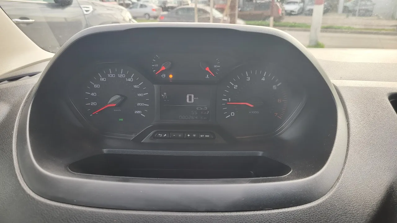 Peugeot Partner Blue Hdi1.5 Full Mec. — foto 9 de 15