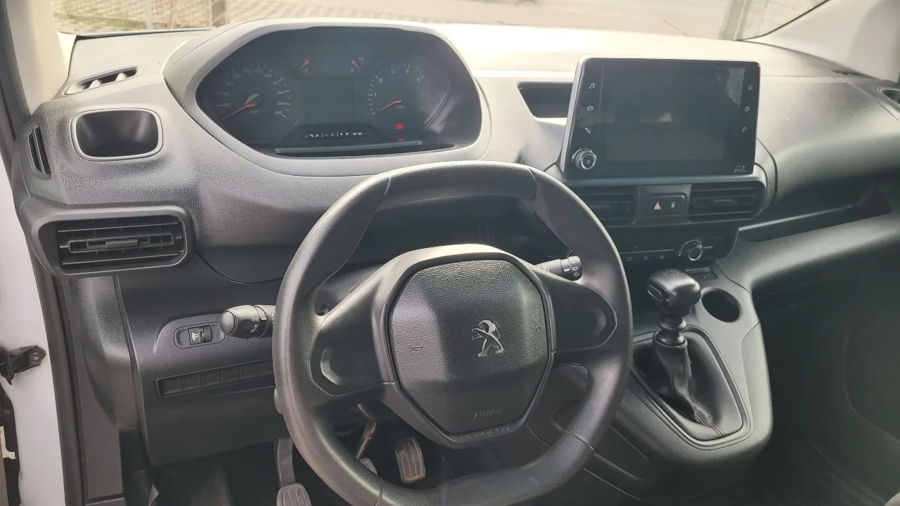 Peugeot Partner Blue Hdi1.5 Full Mec. — foto 15 de 15