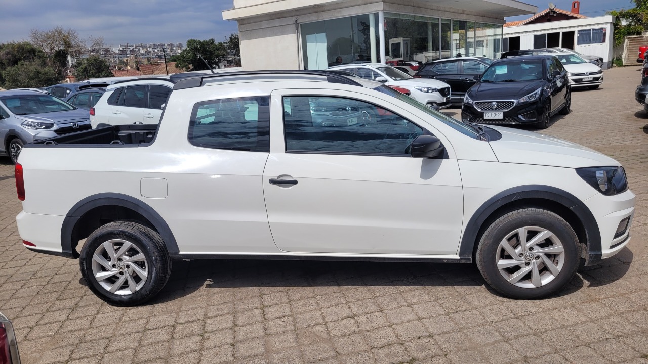 Volkswagen Saveiro Dc 4X2 1.6 Full Mec. — foto 8 de 15