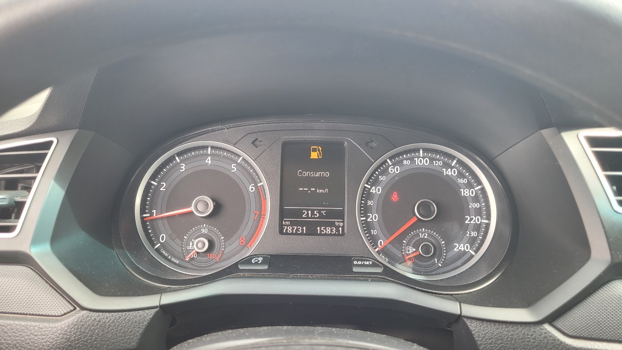 Volkswagen Saveiro Dc 4X2 1.6 Full Mec. — foto 9 de 15
