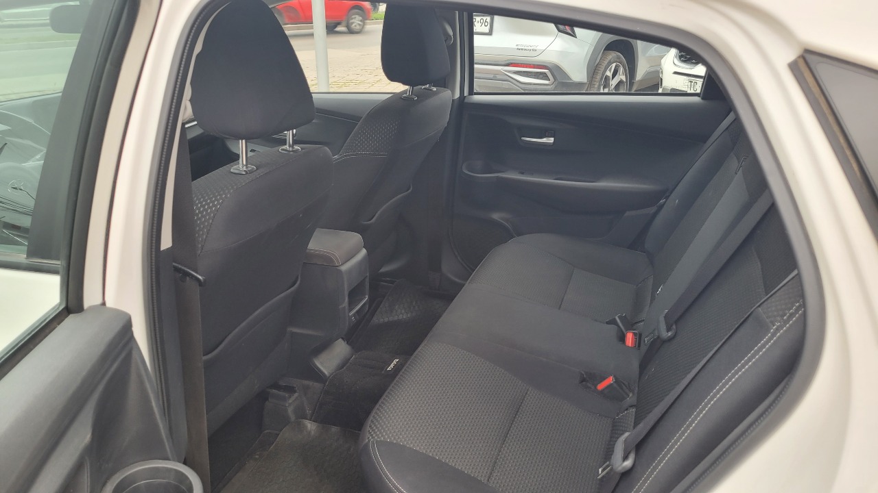 Toyota Yaris 1.5 Full Mec. — foto 10 de 15