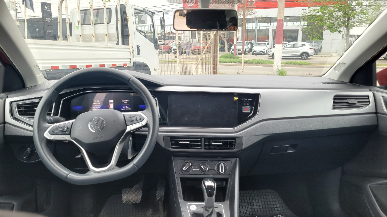 Volkswagen Nivus Tsi 4X2 1.0 Full Aut. — foto 14 de 15