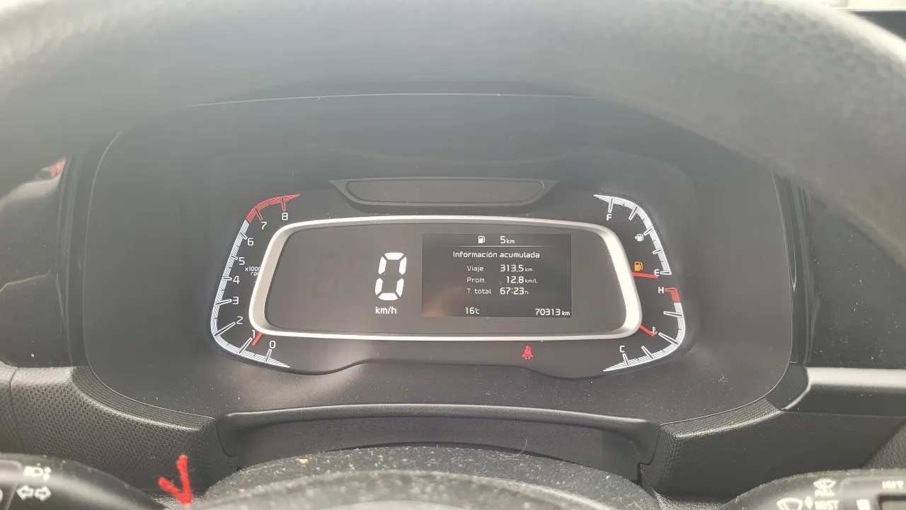 KIA Sonet Ex1.5 Full Mec. — foto 10 de 15