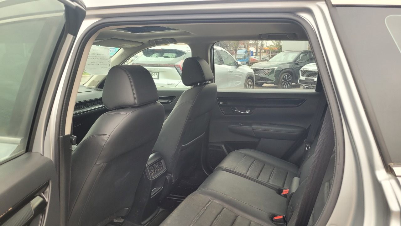 Honda Crv Touring Awd1.5 Full Aut. — foto 11 de 16