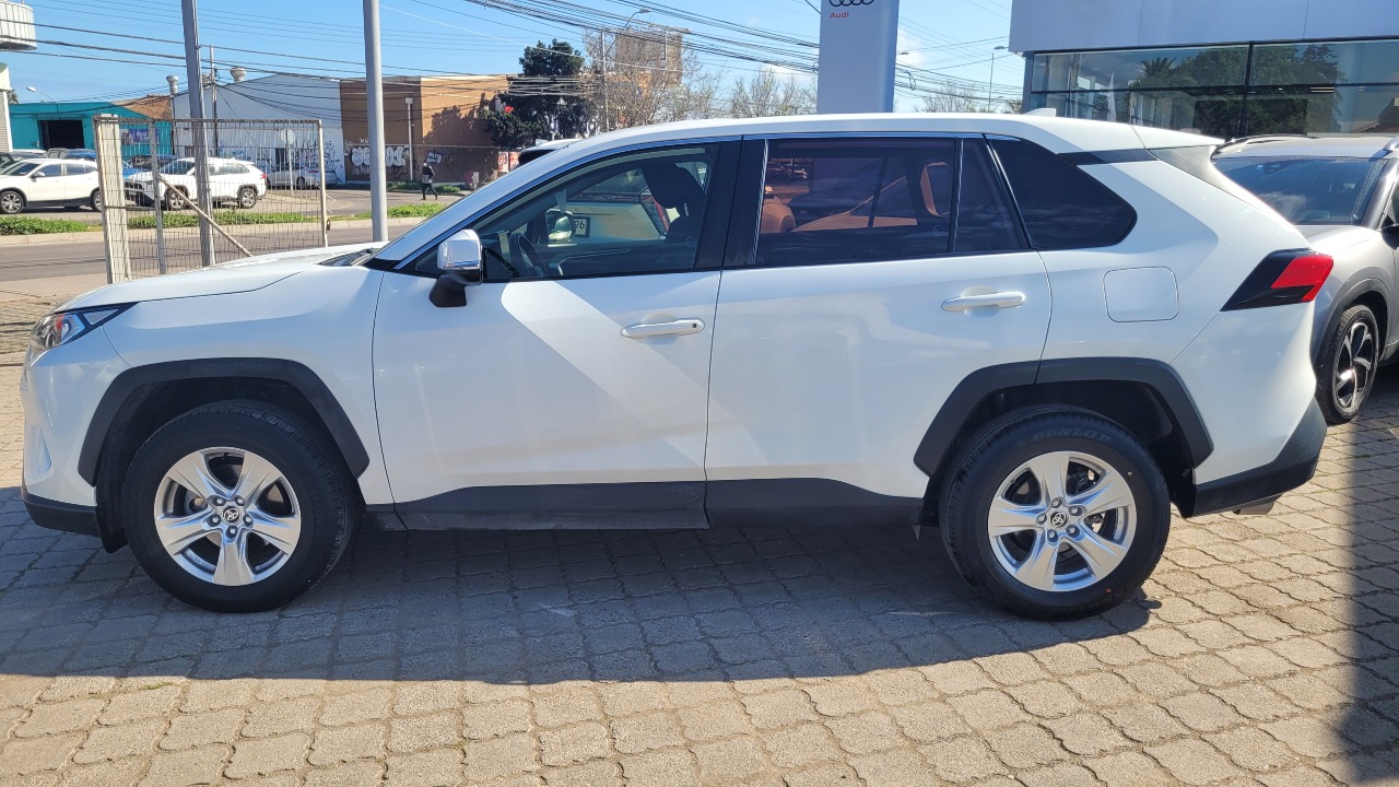 Toyota Rav4 Le2.0 Full Mec. — foto 4 de 15