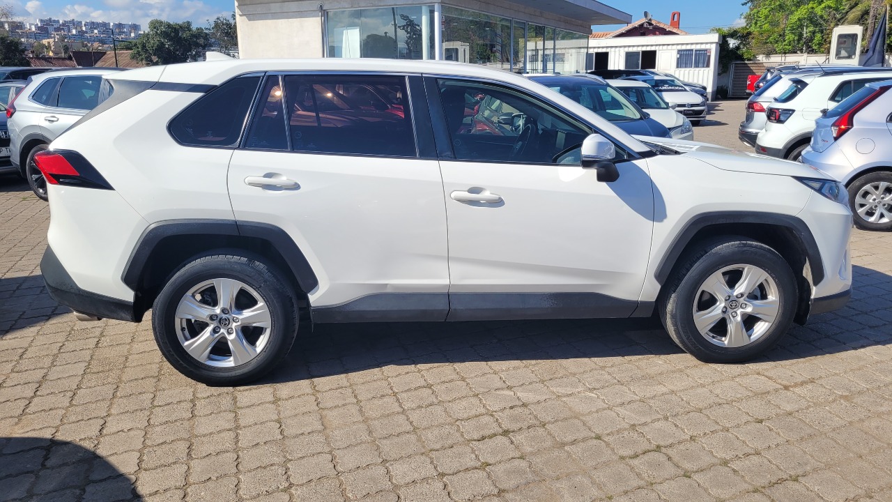 Toyota Rav4 Le2.0 Full Mec. — foto 8 de 15