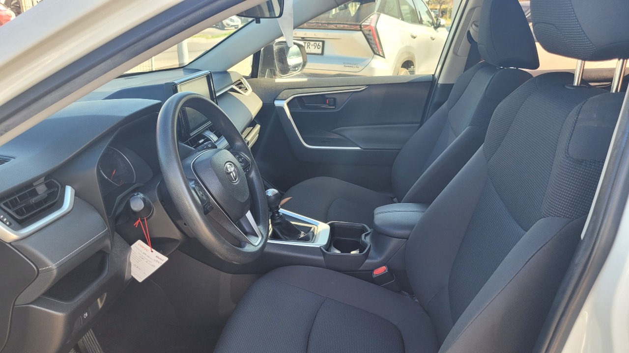 Toyota Rav4 Le2.0 Full Mec. — foto 12 de 15
