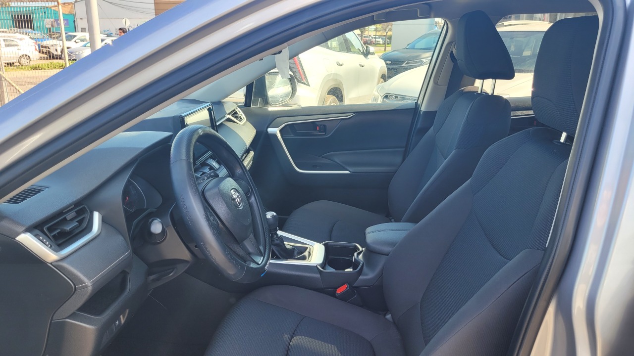 Toyota Rav4 Le2.0 Full Mec. — foto 9 de 15