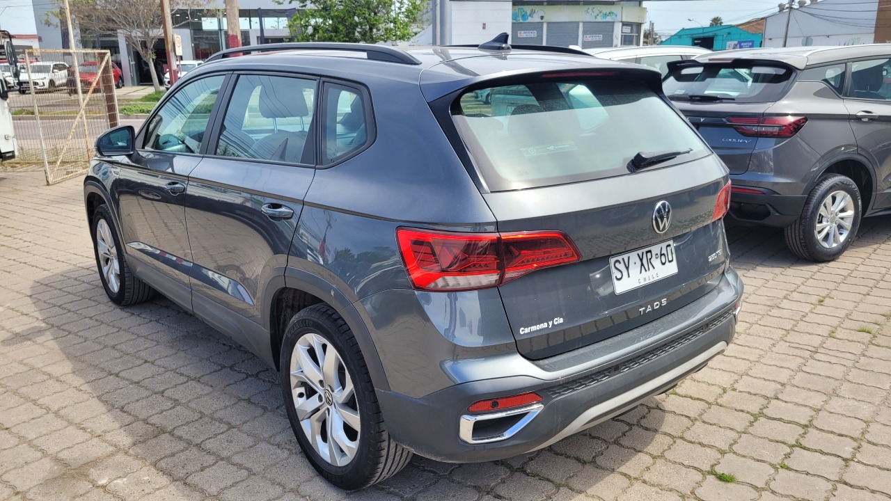 Volkswagen Taos Tsi 4X2 1.4 Full Aut. — foto 14 de 16