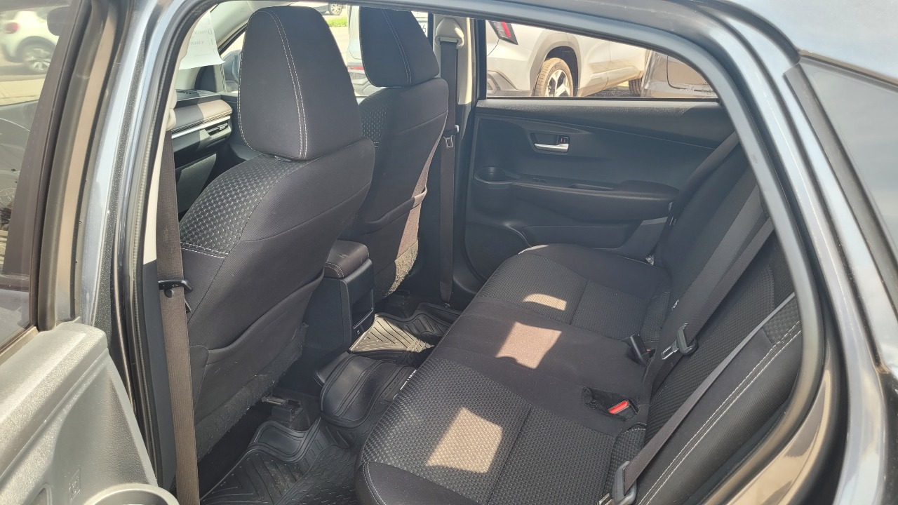 Toyota Yaris — foto 15 de 15