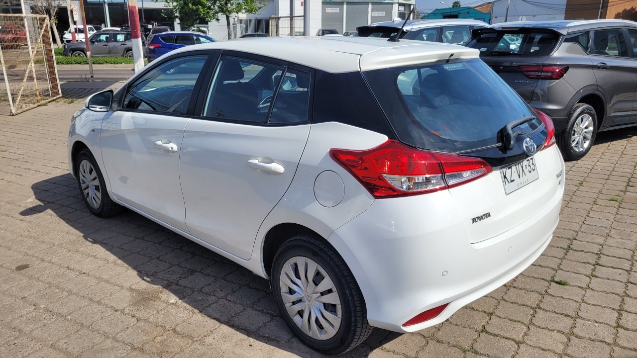 Toyota Yaris Sport Hb1.5 Full Mec. — foto 6 de 15