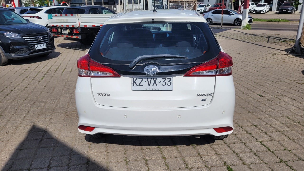 Toyota Yaris Sport Hb1.5 Full Mec. — foto 7 de 15