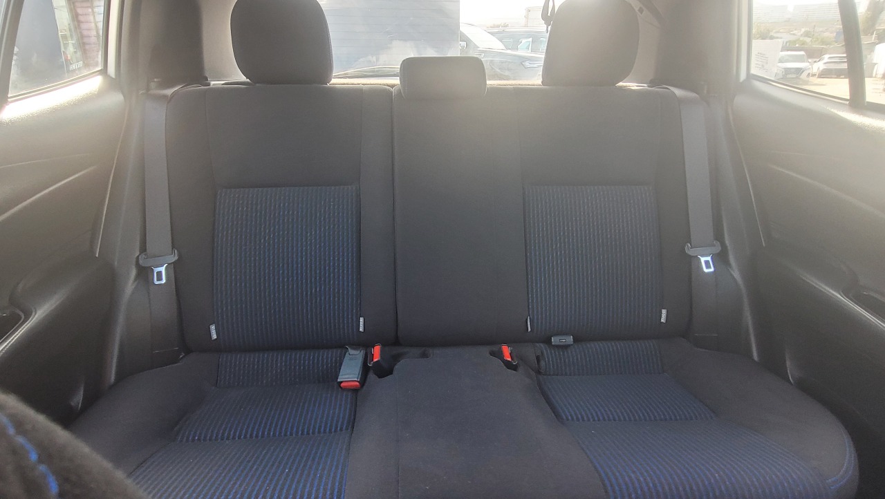 Toyota Yaris Sport Hb1.5 Full Mec. — foto 15 de 15