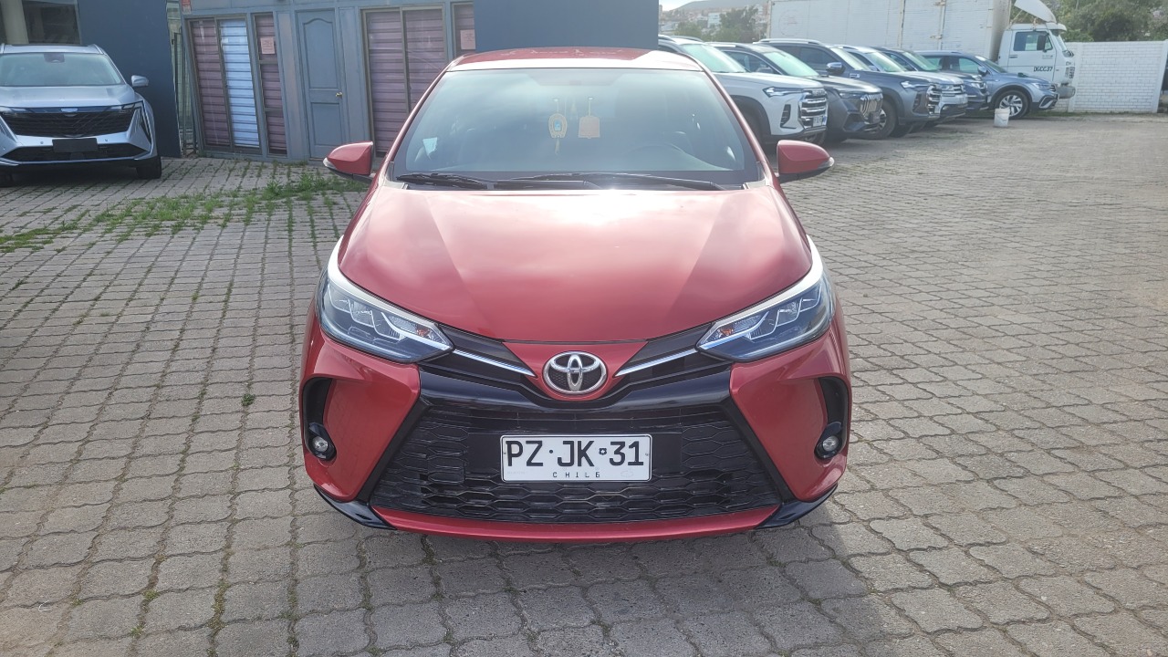 Toyota Yaris Sport Hb1.5 Full Mec. — foto 2 de 15