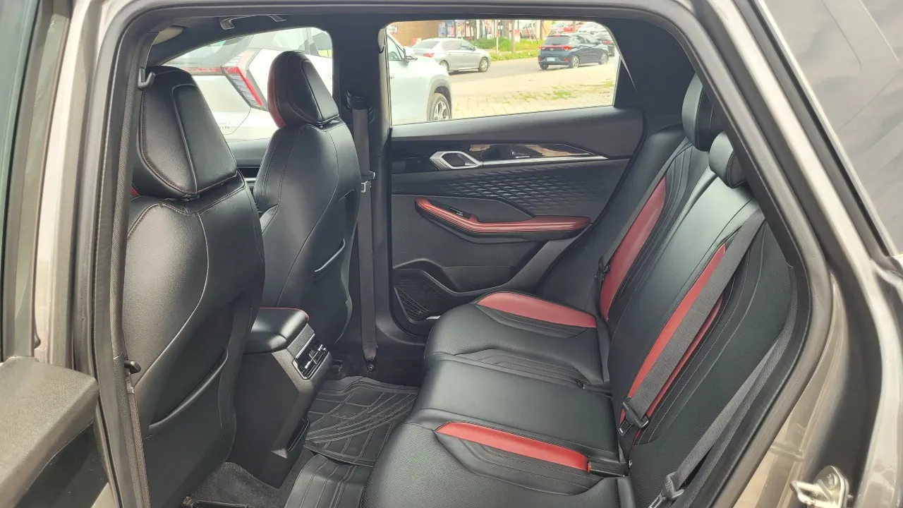Geely Coolray 1.5 Full Aut. — foto 13 de 15