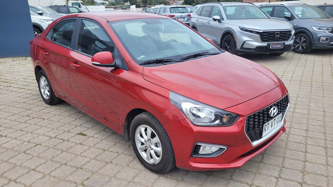 Hyundai Verna Cb1.4 Full Mec. — foto 2 de 15