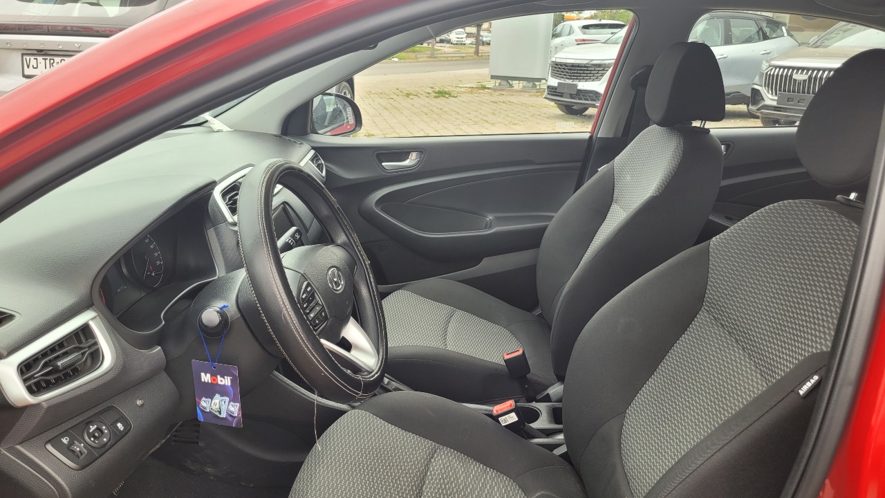 Hyundai Verna Cb1.4 Full Mec. — foto 10 de 15